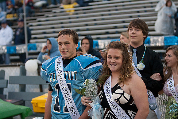 Homecoming-0883
